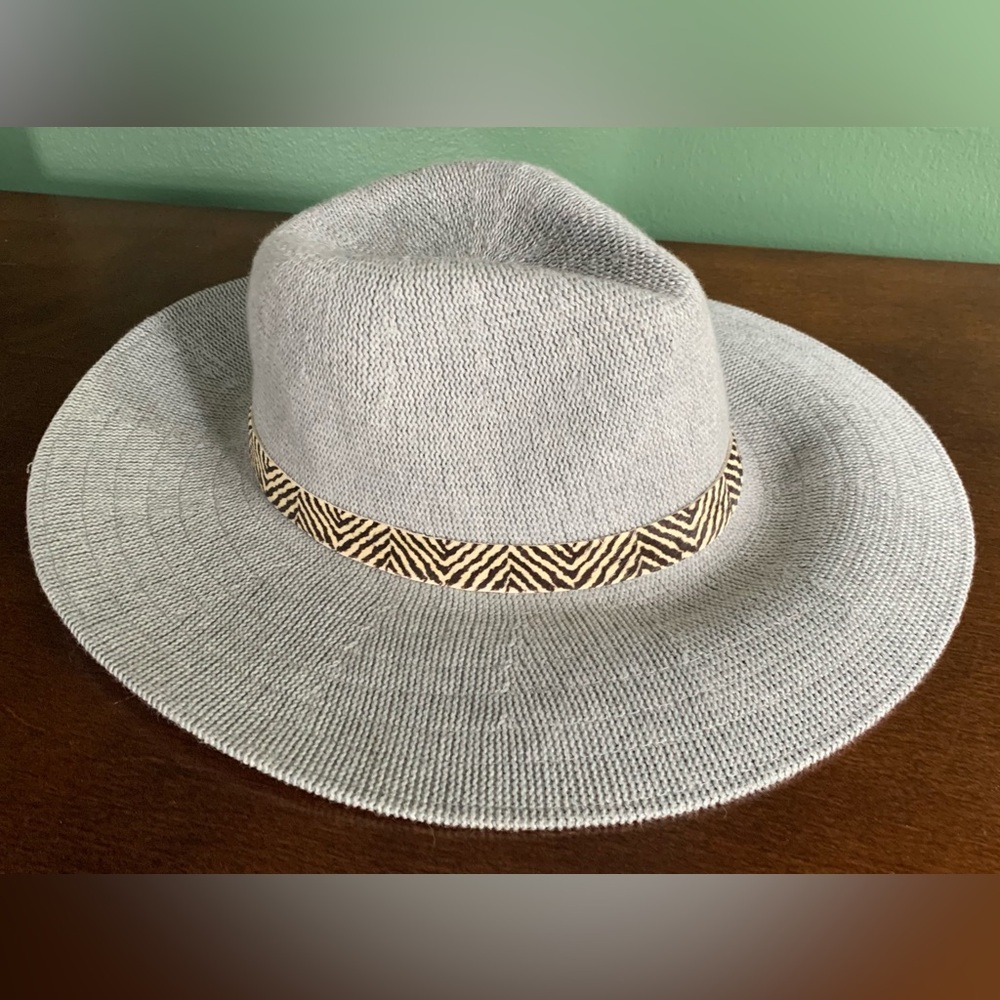 Anthropologie grey hat (worn once) OBO